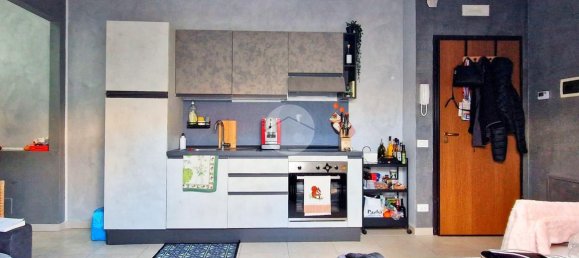 2غرفة شقة في L'Aquila, Italy رقم 28815 5