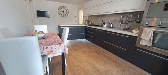 5 rooms House in Cecina, Italy No. 71295 13