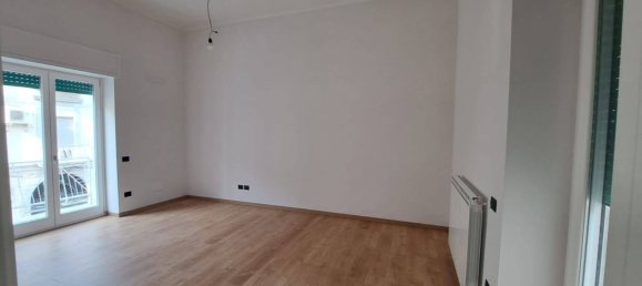 4-Zimmer Wohnung in Marigliano, Italy, Nr. 179495 3