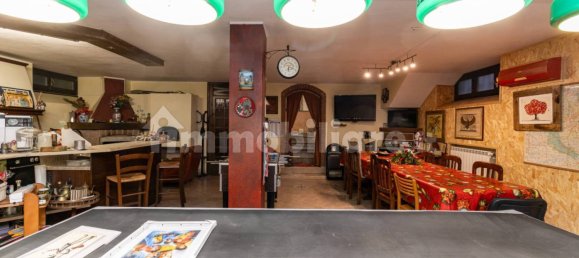 Villa de 5 dormitorios en Varedo, Italy No. 200067 48