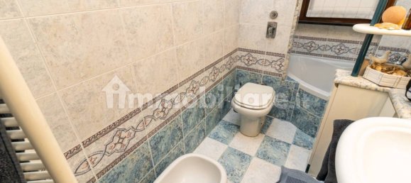 Villa de 5 dormitorios en Varedo, Italy No. 200067 23