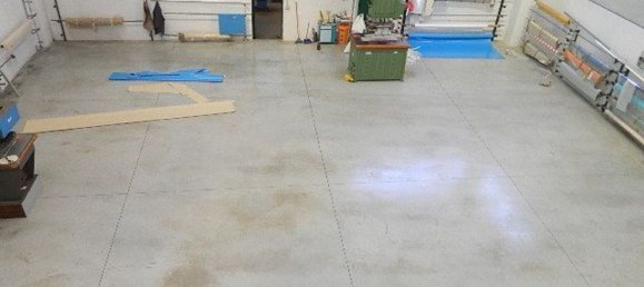 160m² Warehouse in Lucca, Italy No. 140244 2