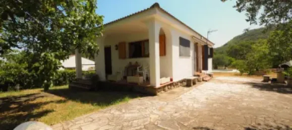 Casa de 3 dormitorios en Barcelona, Spain No. 161506 2