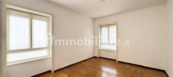 Apartamento T5 em Milan, Italy N.º 243720 9