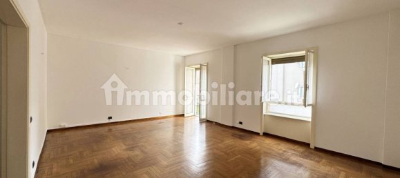 Apartamento T5 em Milan, Italy N.º 243720 3