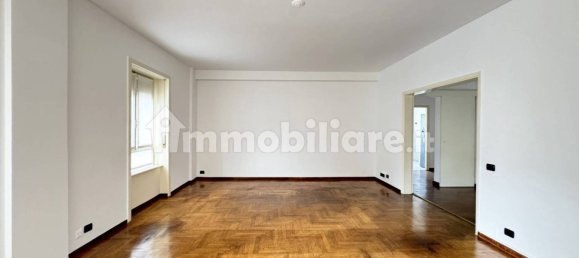 Apartamento T5 em Milan, Italy N.º 243720 7