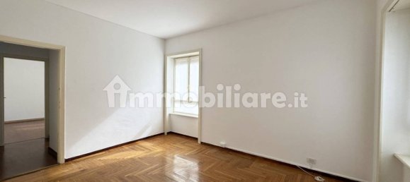 Apartamento T5 em Milan, Italy N.º 243720 24