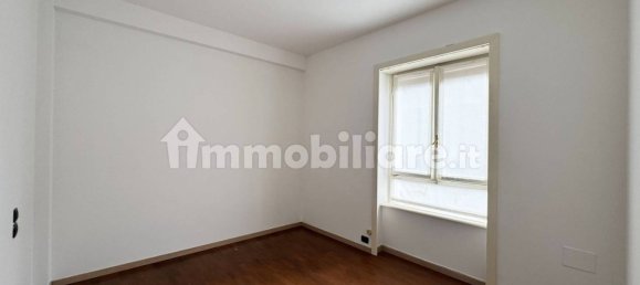 Apartamento T5 em Milan, Italy N.º 243720 19