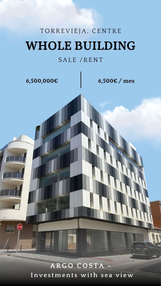 864m² Building in Torrevieja, Spain No. 236582