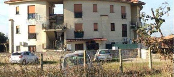 Studio in Anzio, Italy No. 207783 3