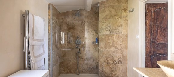 Imóvel comercial T4 em Mougins, France N.º 2001 4