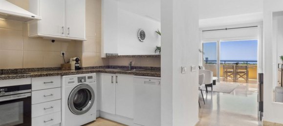 2 bedrooms Apartment in Marbella, Spain No. 166165 9