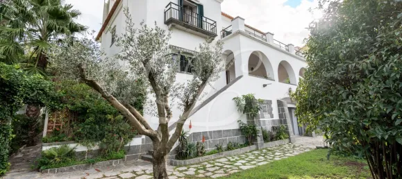 7 bedrooms House in Cascais, Portugal No. 53215 3