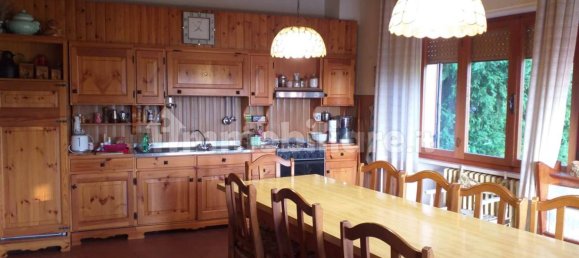 3 bedrooms Villa in San Marcello Piteglio, Italy No. 268196 9