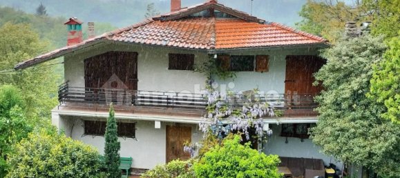 3 bedrooms Villa in San Marcello Piteglio, Italy No. 268196 2