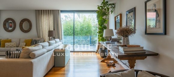 4 bedrooms Villa in Porto, Portugal No. 16397 7