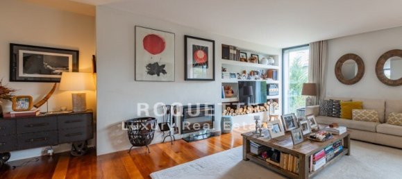 4 bedrooms Villa in Porto, Portugal No. 16397 10