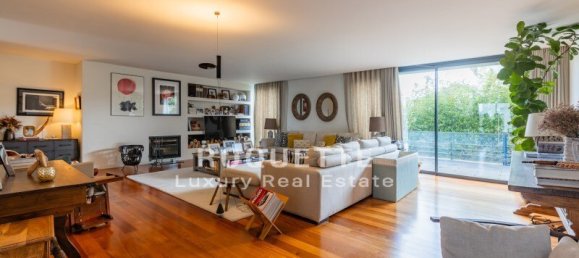 4 bedrooms Villa in Porto, Portugal No. 16397 9