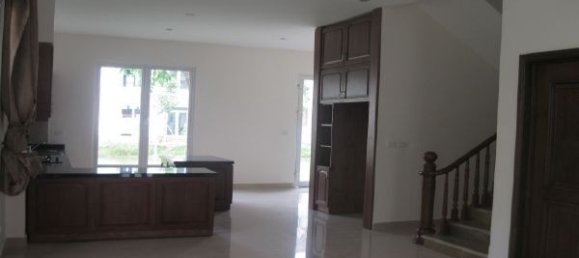3 bedrooms Villa in Long Bien, Vietnam No. 5672 3