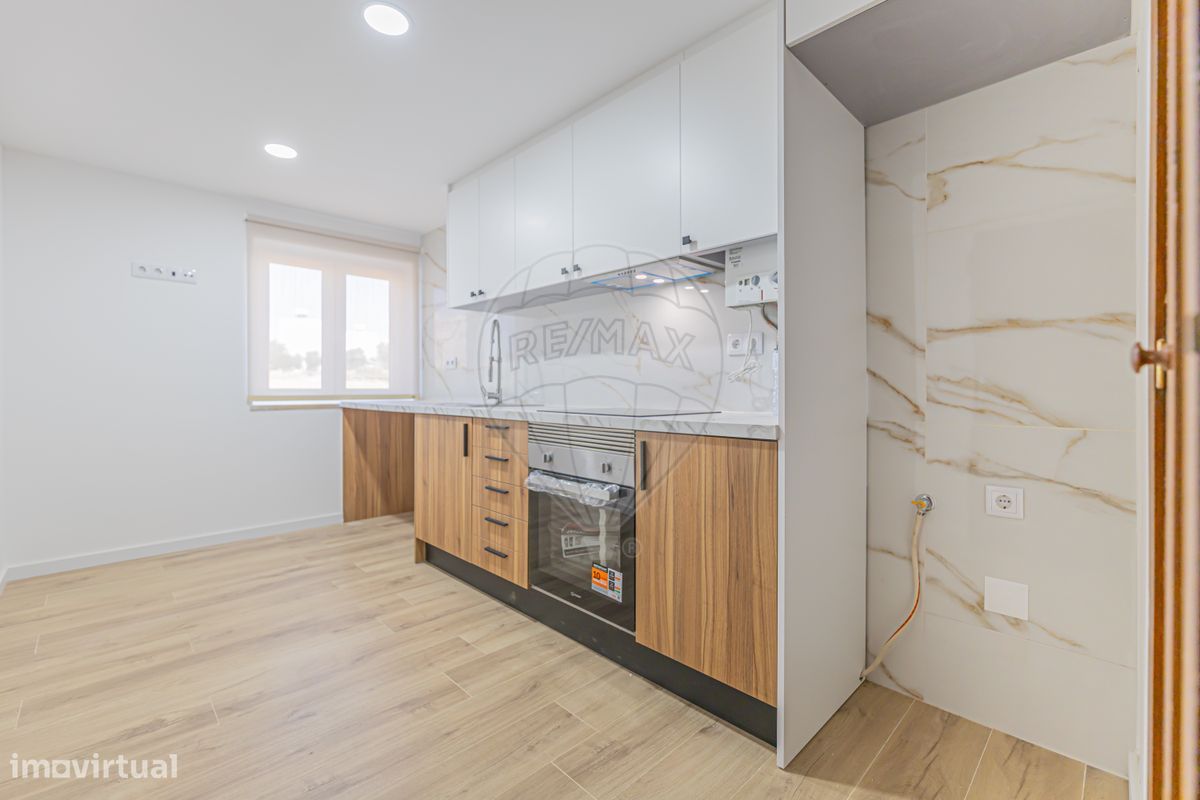 2 Schlafzimmer Wohnung in Lisbon, Portugal, Nr. 221539