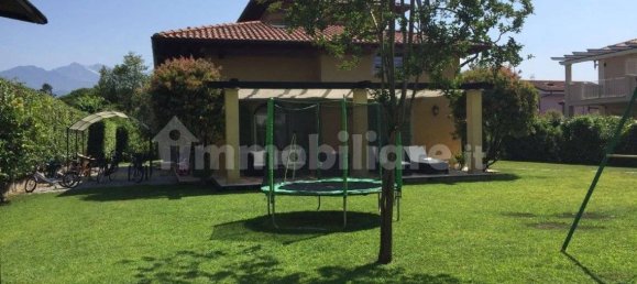 6 bedrooms Villa in Forte dei Marmi, Italy No. 95901 20