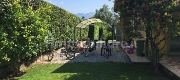 6 bedrooms Villa in Forte dei Marmi, Italy No. 95901 19