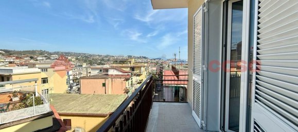 3 rooms Apartment in Pozzuoli, Italy No. 56570 16