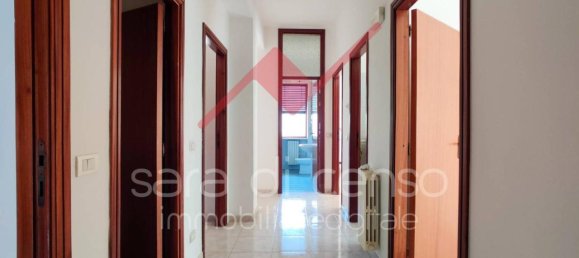 Apartamento de 4 habitaciónes en Sulmona, Italy No. 129307 5