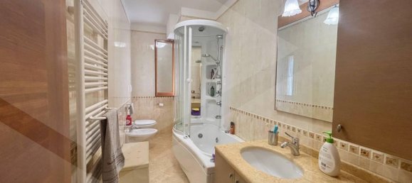 3-salle Appartement à Bisceglie, Italy No. 29623 37