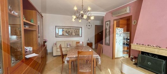 3-salle Appartement à Bisceglie, Italy No. 29623 13