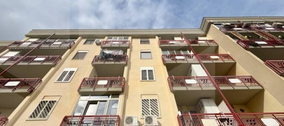 3-salle Appartement à Bisceglie, Italy No. 29623 51