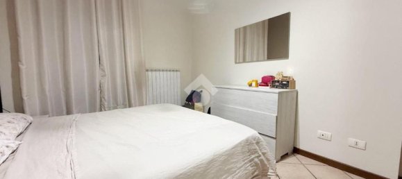 2-salle Appartement à Cislago, Italy No. 334183 14