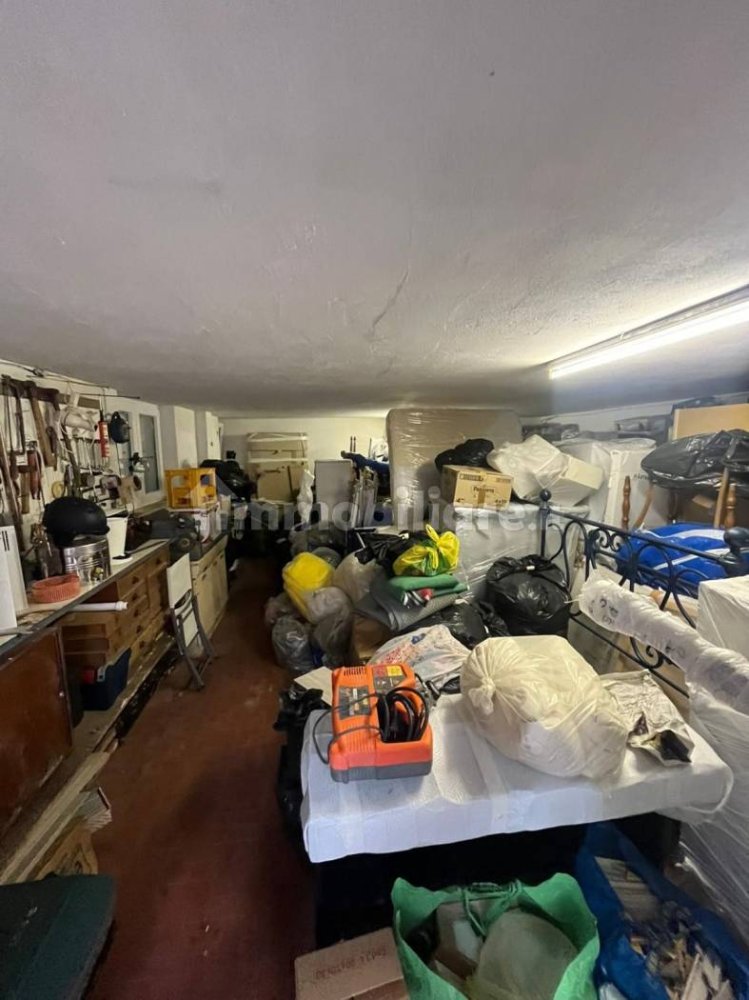 Garagem em Fiumicino, Italy 65 m² N.º 220630