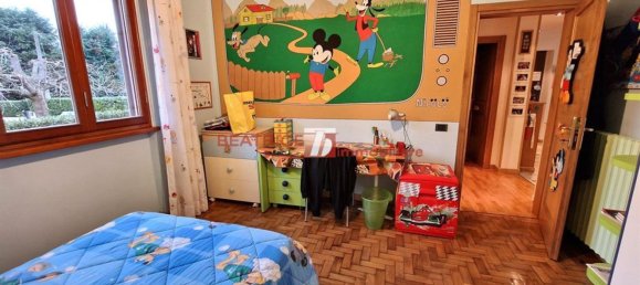 7 rooms Villa in Capannori, Italy No. 98053 30