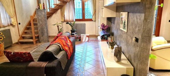 7 rooms Villa in Capannori, Italy No. 98053 5