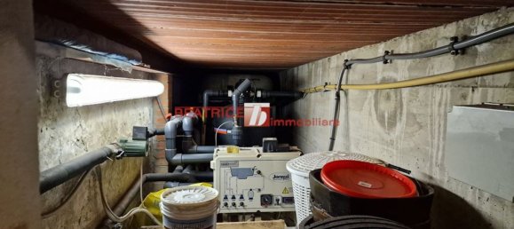 7 rooms Villa in Capannori, Italy No. 98053 40