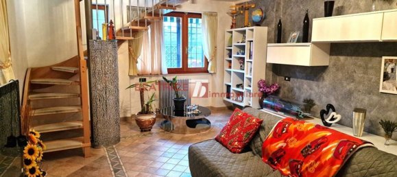 7 rooms Villa in Capannori, Italy No. 98053 3