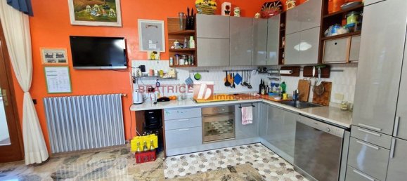 7 rooms Villa in Capannori, Italy No. 98053 19