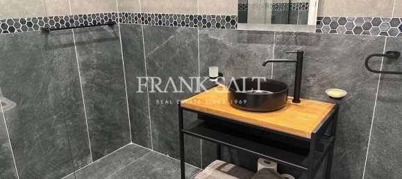 1 bedroom Apartment in Saint Julian's, Malta No. 5053 5