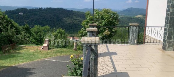 6 bedrooms Villa in Cremolino, Italy No. 200105 2