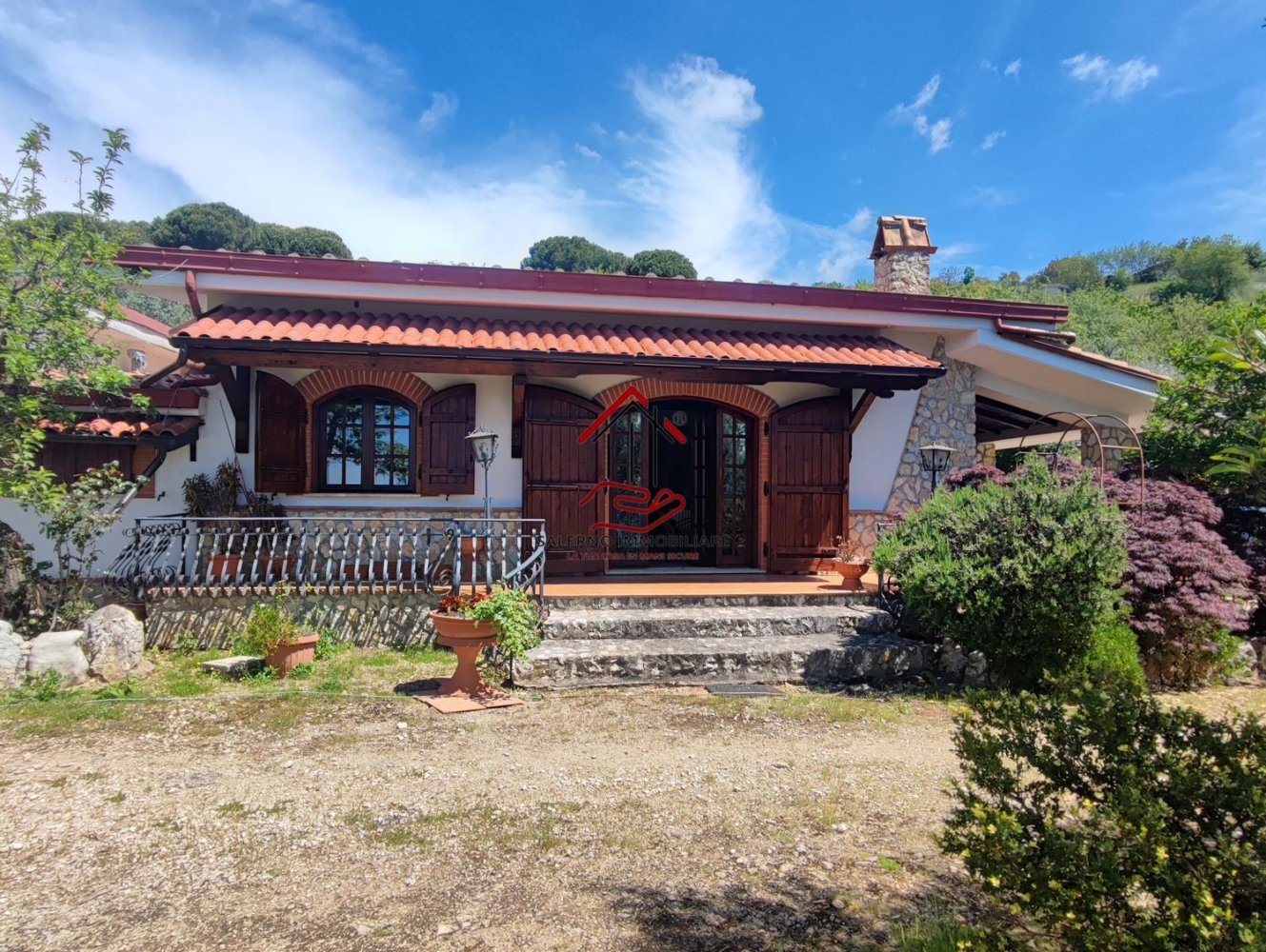 Дом с 4 комнатами в Ананьи, Италия № 265160