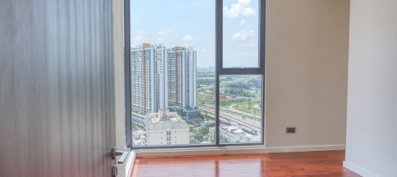 4 bedrooms Condo in Thu Duc, Vietnam No. 13449 5