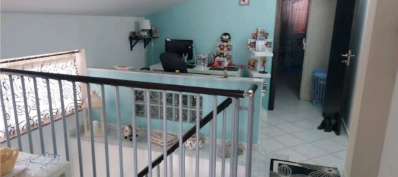 7-salle Appartement à Brolo, Italy No. 43683 7