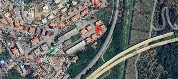 7-salle Appartement à Brolo, Italy No. 43683 16