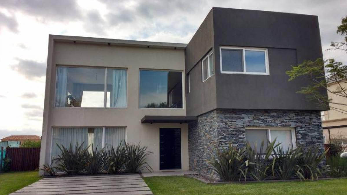 6 bedrooms House in Pilar, Argentina No. 67533