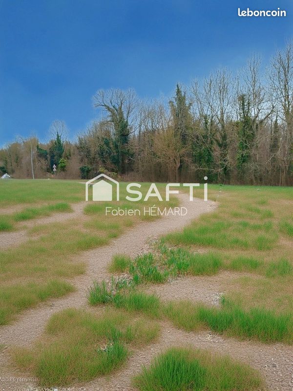 1187m² Land in Nogent-sur-Seine, France No. 48820
