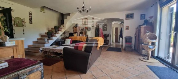 4 bedrooms Castles in Sorgues, France No. 287561 4