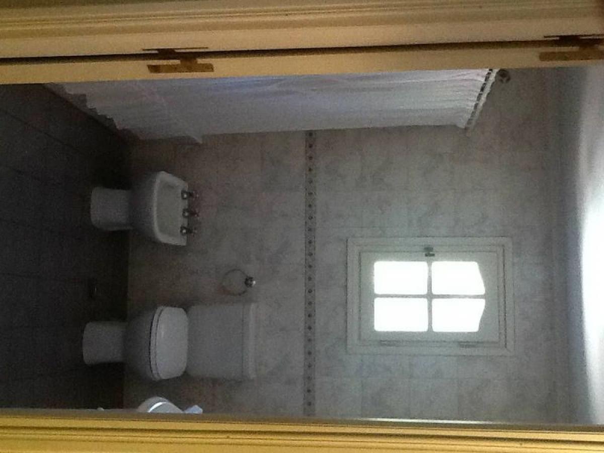 4 bedrooms House in Mar del Plata, Argentina No. 86701