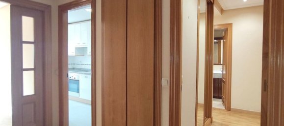 3 غرف نوم شقة في Oviedo, Spain رقم 169944 10