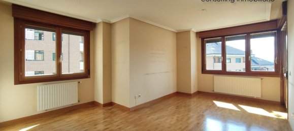 3 غرف نوم شقة في Oviedo, Spain رقم 169944 9